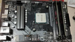 这 4 颗 AMD 处理器该换了:再打游戏就是亏钱 这 4 颗 AMD 处理器该换了:再打游戏就是亏钱