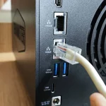 万兆插上了，NAS 速度纹丝不动