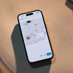和 ChatGPT 语音乱聊十分钟，比憋提示词更能理清思路
