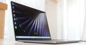 戴尔 XPS 13 评测:屏幕和做工越级,但 8GB 内存版本不值得买 戴尔 XPS 13 评测:屏幕和做工越级,但 8GB 内存版本不值得买