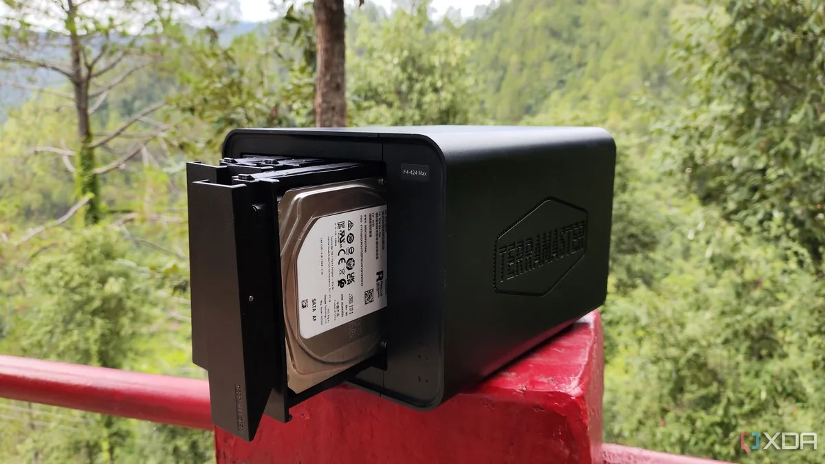 NAS 硬盘怎么选:SMR 与 CMR 区别