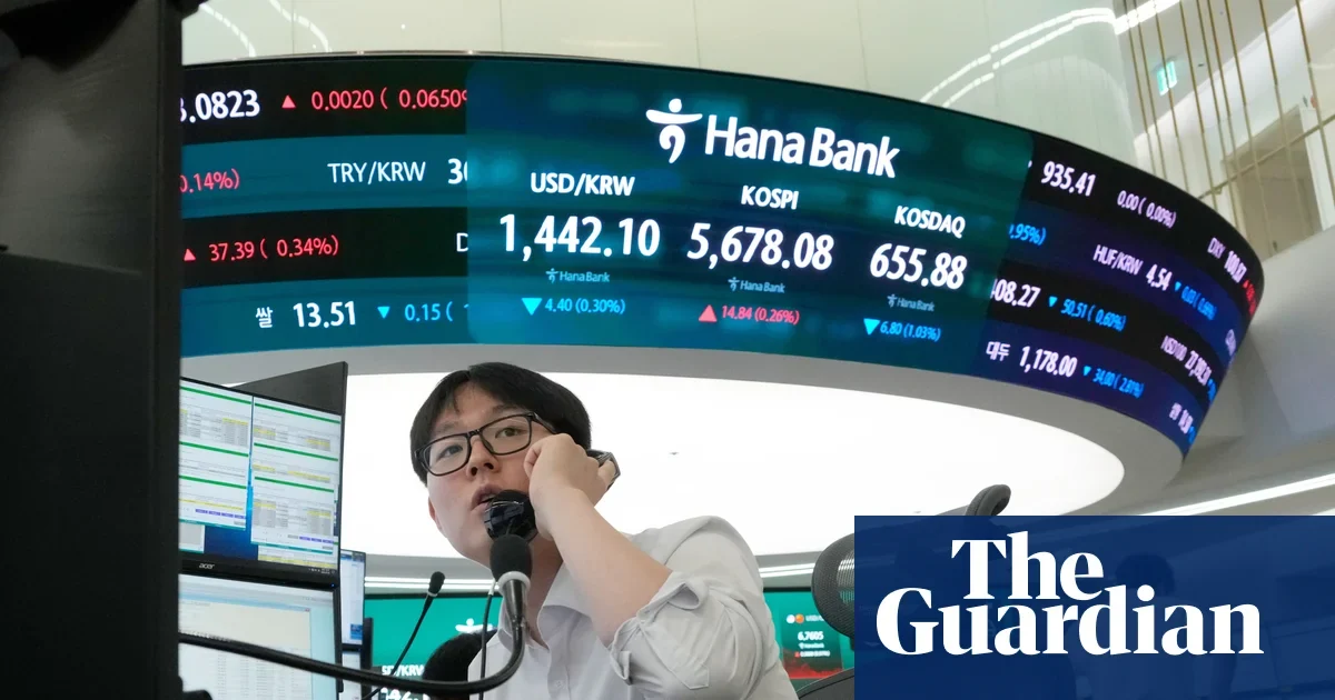 穆迪警告:银行押注 AI,命脉正交到少数科技公司手里
