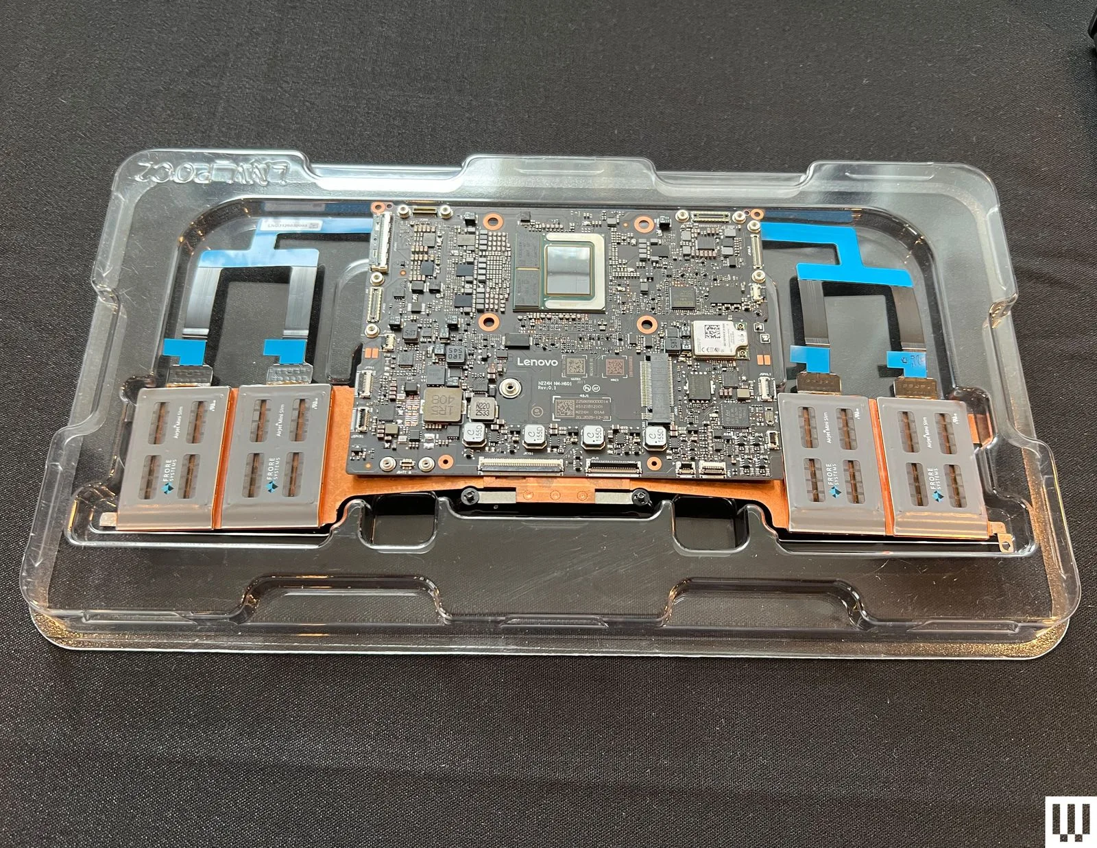 AirJet 固态散热模组细节